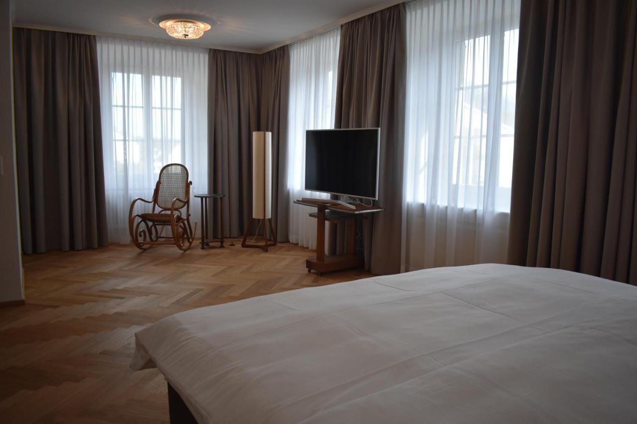Hotel Schwert Нефельс Экстерьер фото